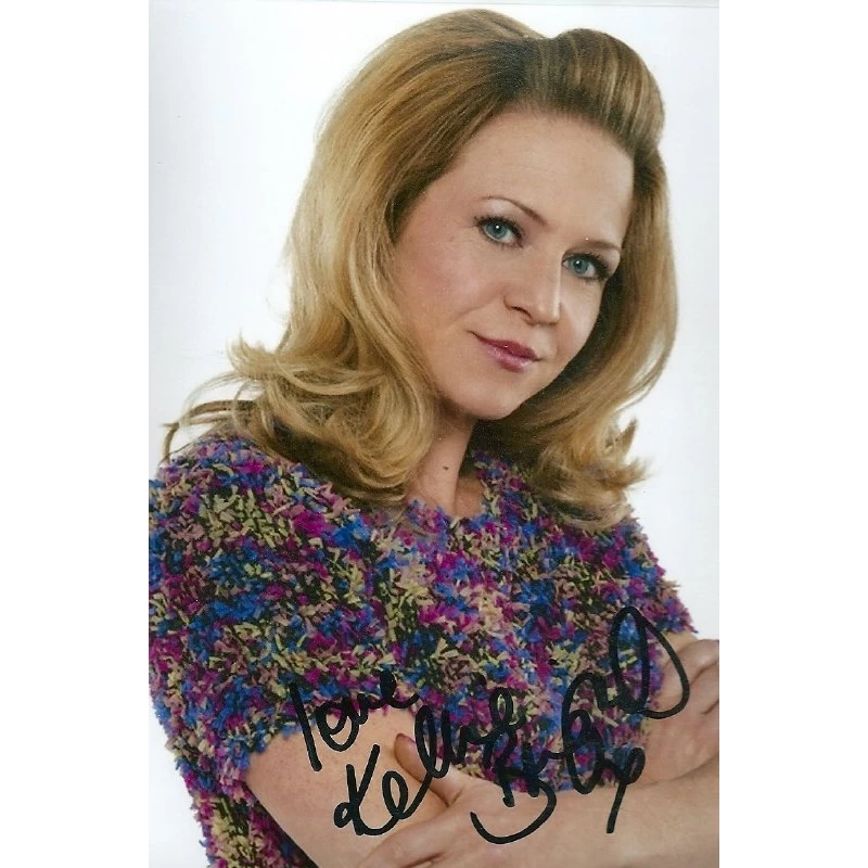 Kellie Bright autograph