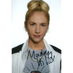 Maddy Hill autograph