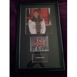 Marina Sirtis autograph