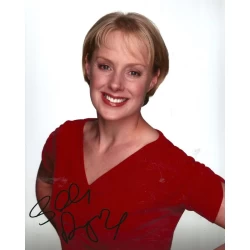 Sally Dynevor autograph