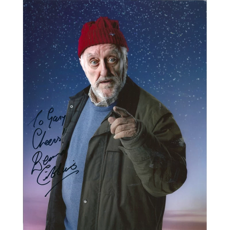 Bernard Cribbins autograph