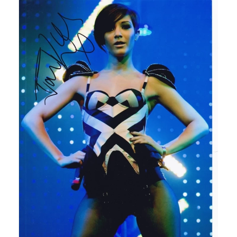 Frankie Sandford autograph