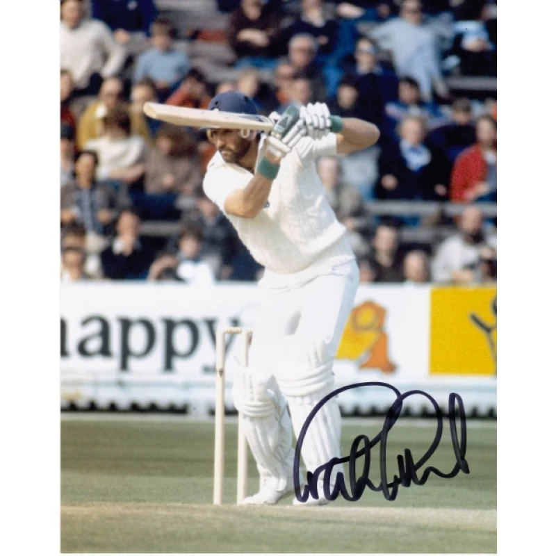 Graham Gooch autograph