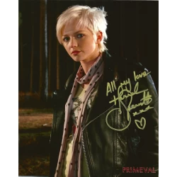 Hannah Spearritt autograph