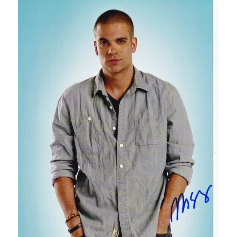 Mark Salling autograph