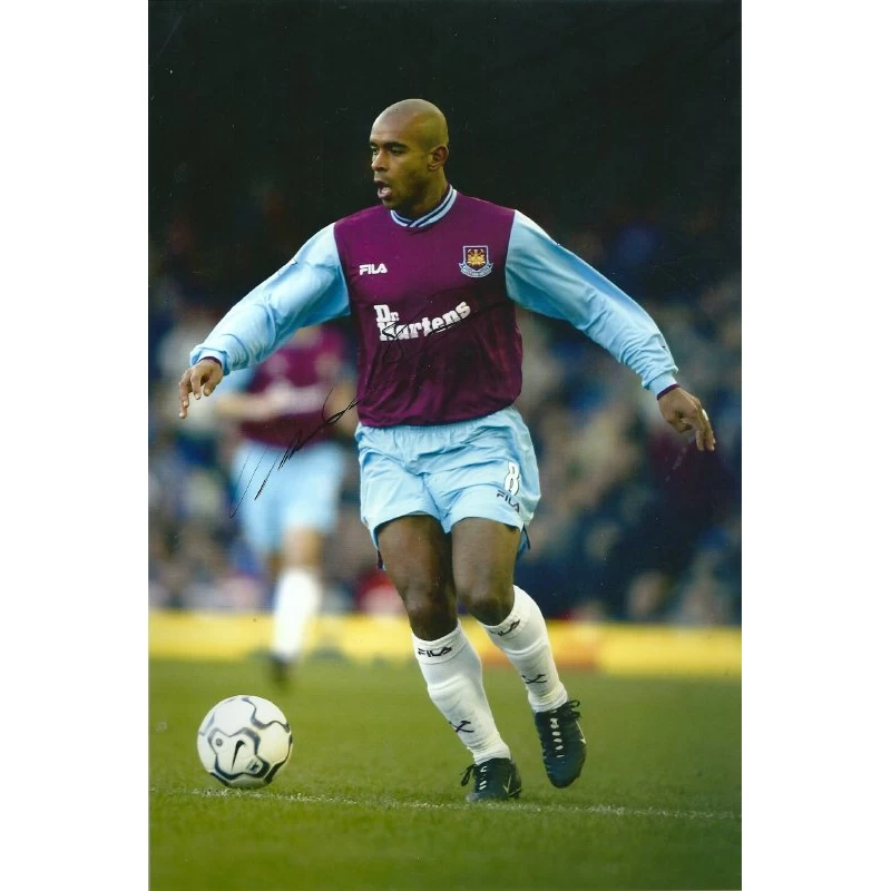 Trevor Sinclair autograph