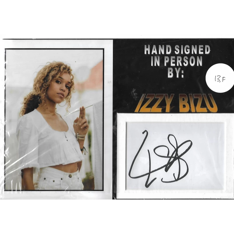 izzy Bizu autograph