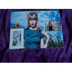 Taylor Swift autograph